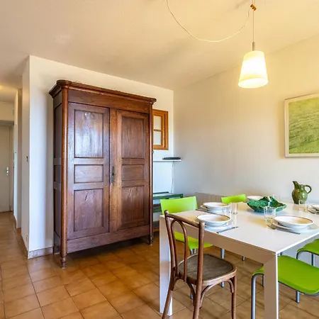 Apartamento Les Palmiers By Interhome Hyères
