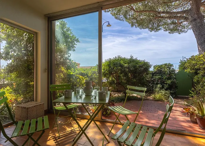 Les Palmiers By Interhome *